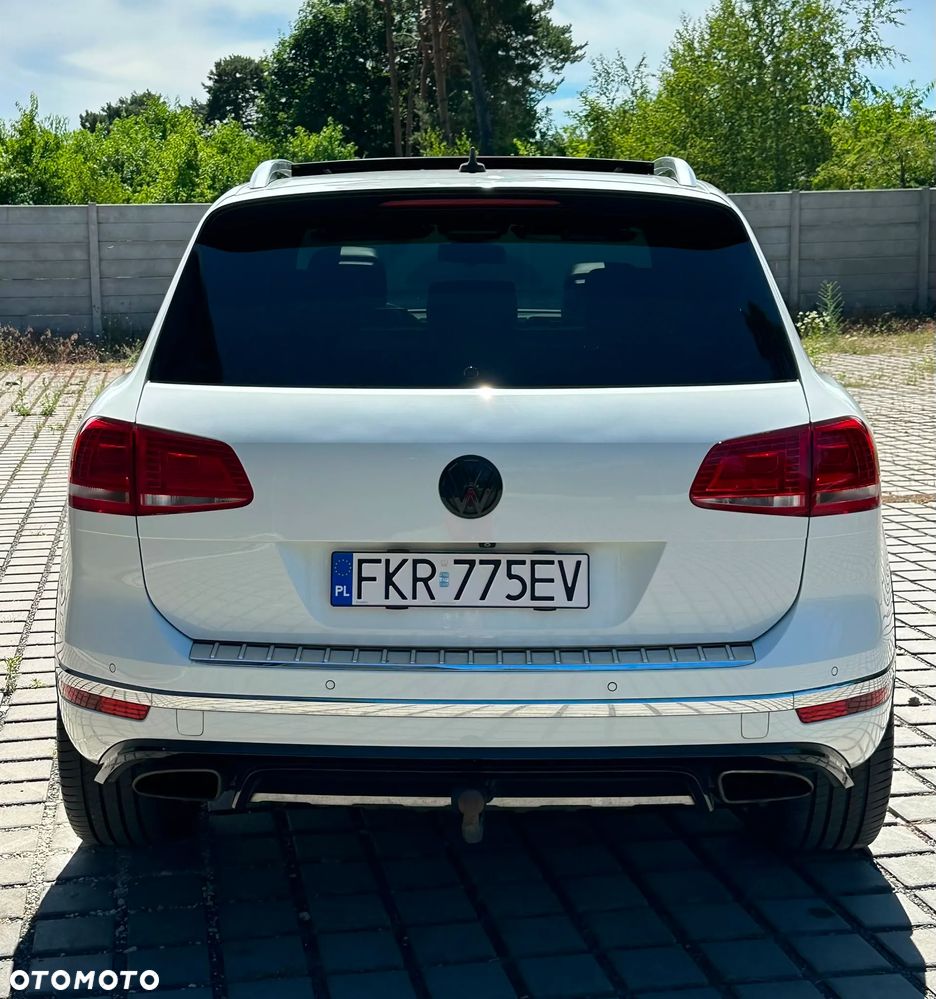 Volkswagen Touareg 3.0 V6 TDI BMT - 4