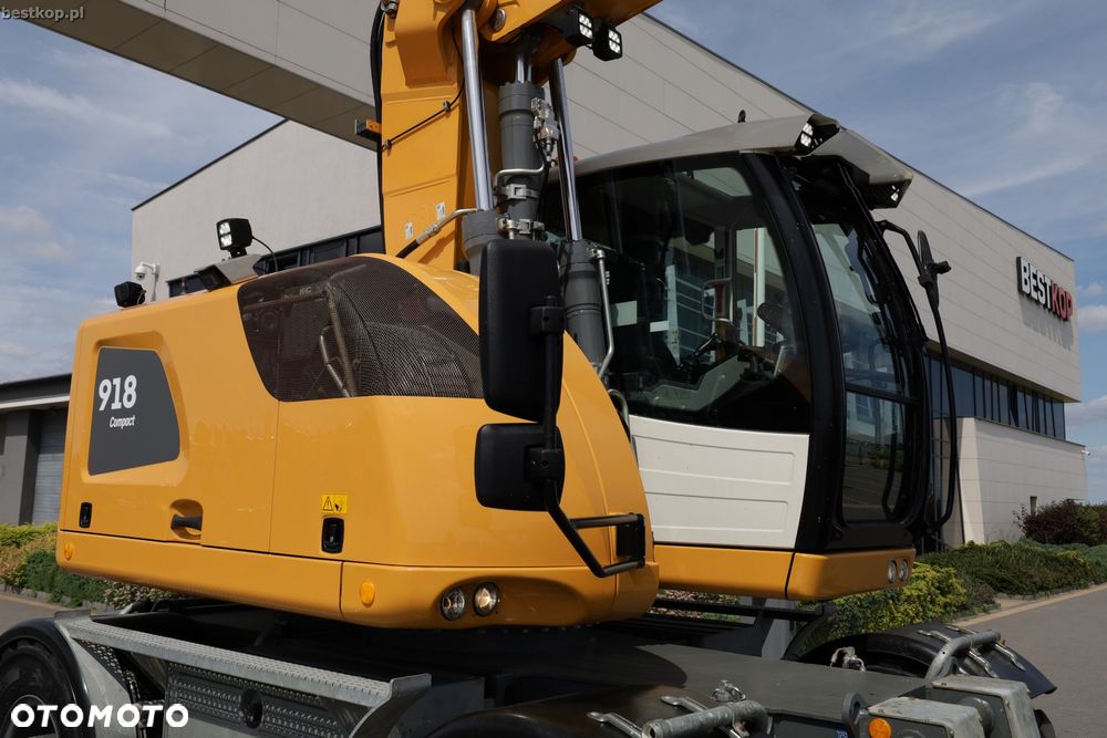 Liebherr A918 Compact - 19