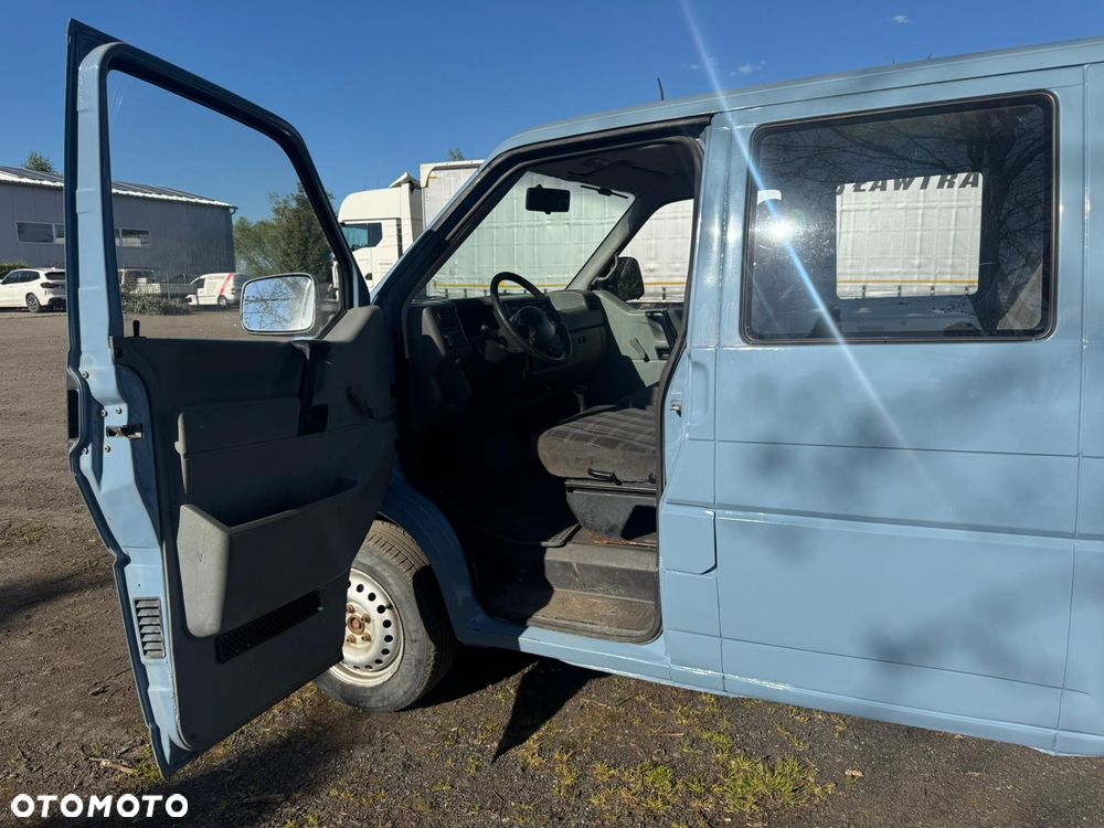 Volkswagen Transporter - 6