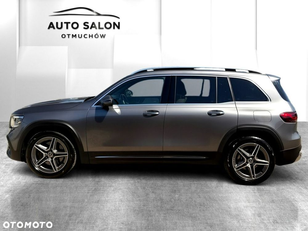 Mercedes-Benz GLB - 8