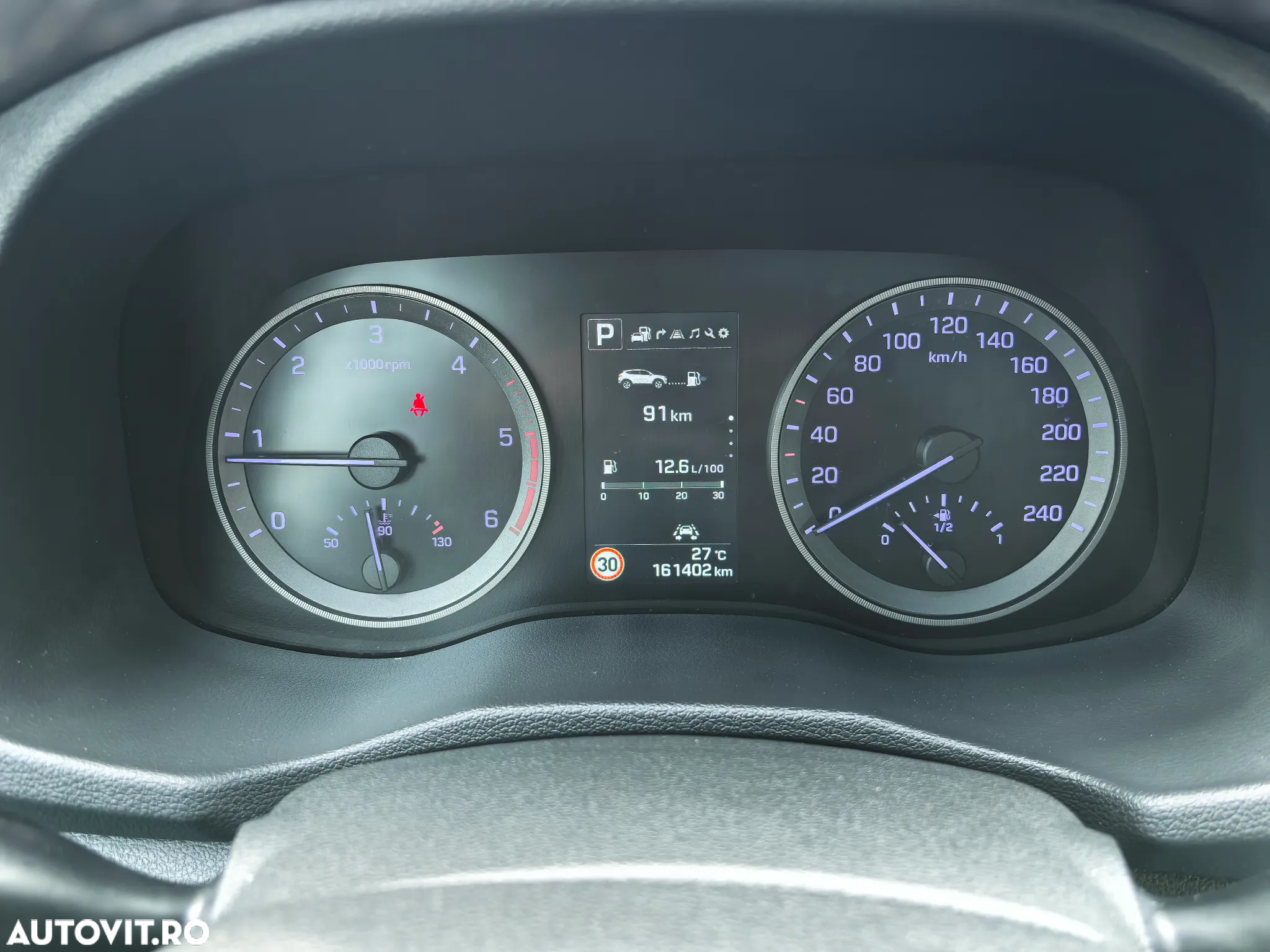 Hyundai Tucson blue 1.7 CRDi 2WD DCT Premium - 17