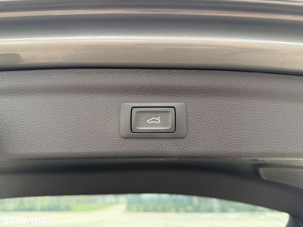 Audi Q3 45 TFSIe ack S tronic - 23