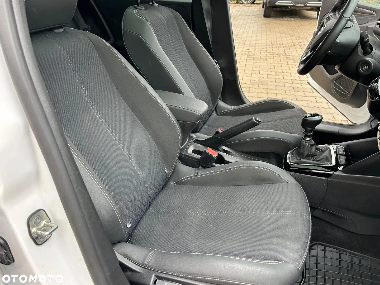 Opel Corsa 1.2 Direct Injection Turbo Start/Stop GS Line - 23