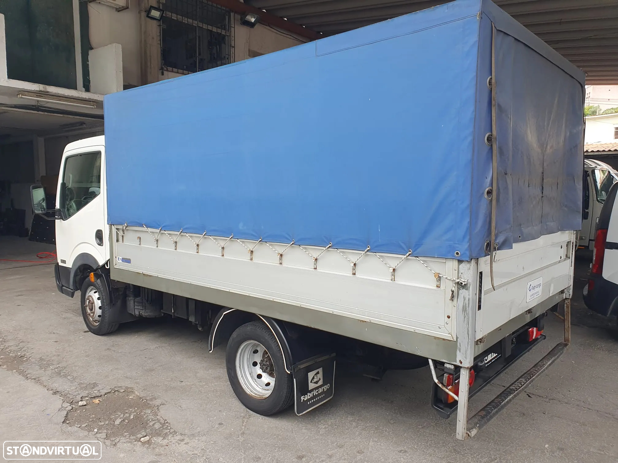 Nissan Cabstar 35.13 Rod. Duplo - 4