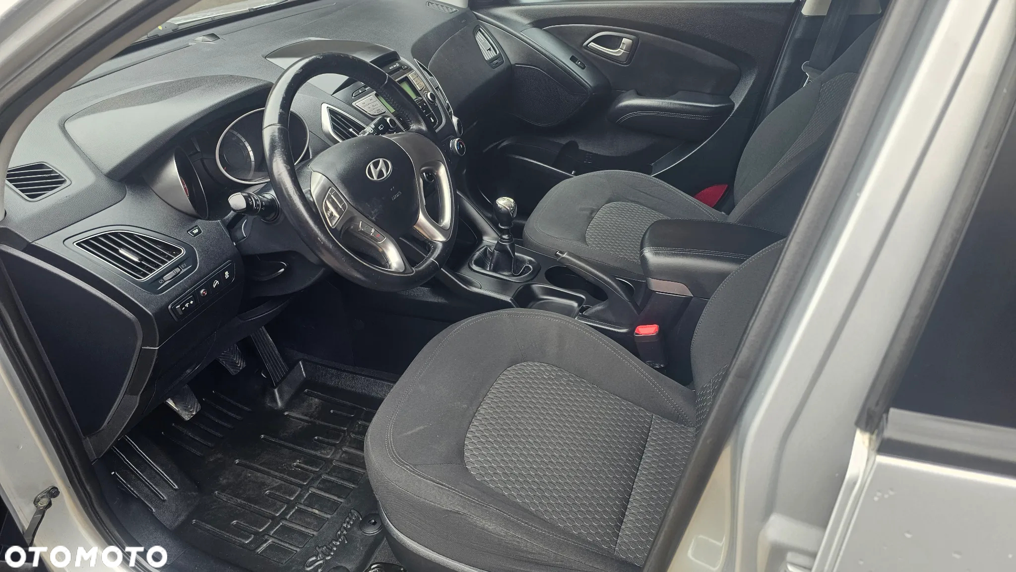 Hyundai ix35 2.0 CRDi 2WD Comfort - 19