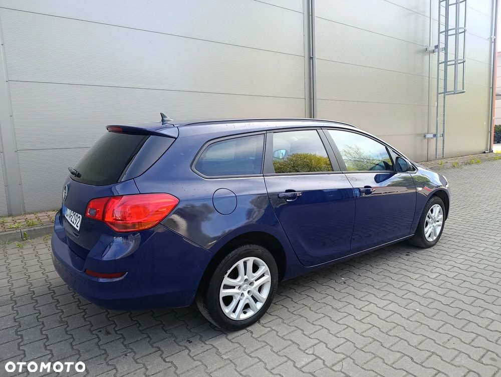Opel Astra 1.4 T Edition 150 - 10