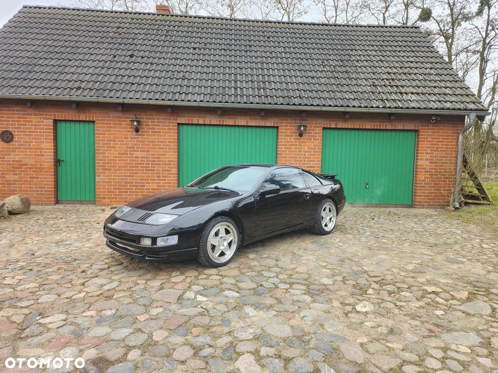 Nissan 300 ZX - 1