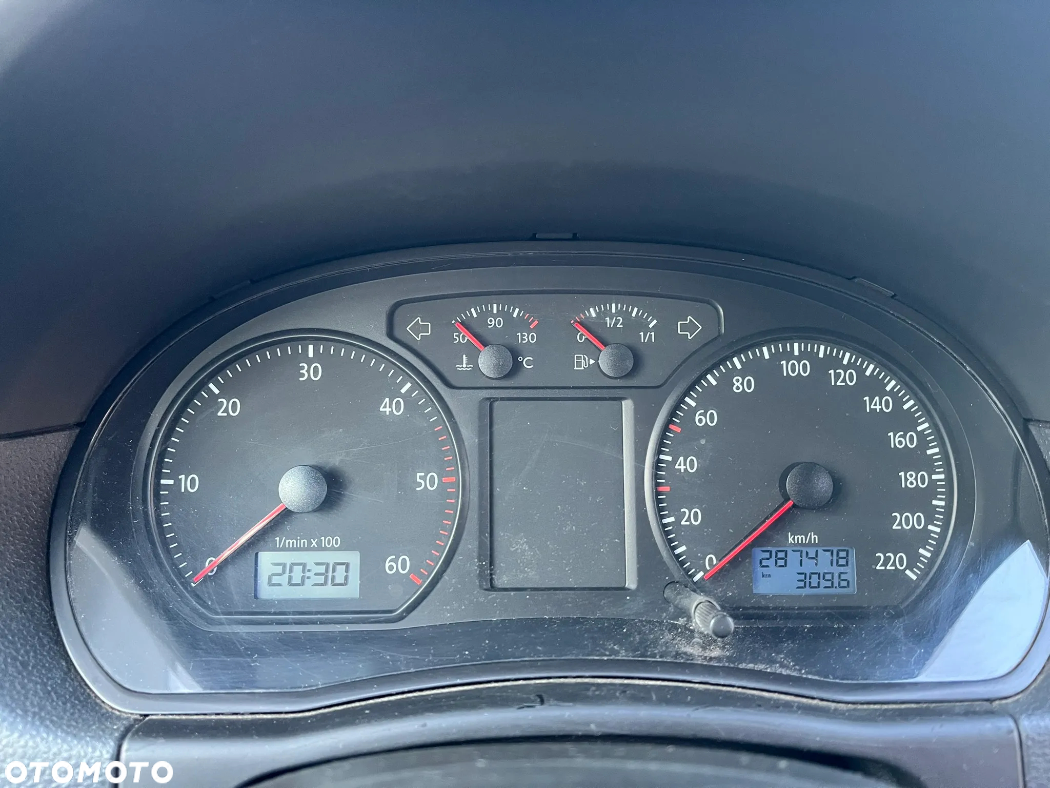 Volkswagen Polo - 13