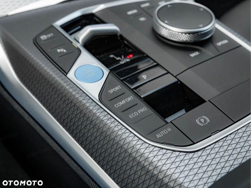BMW i4 80.7kWh eDrive 40 M Sport - 13