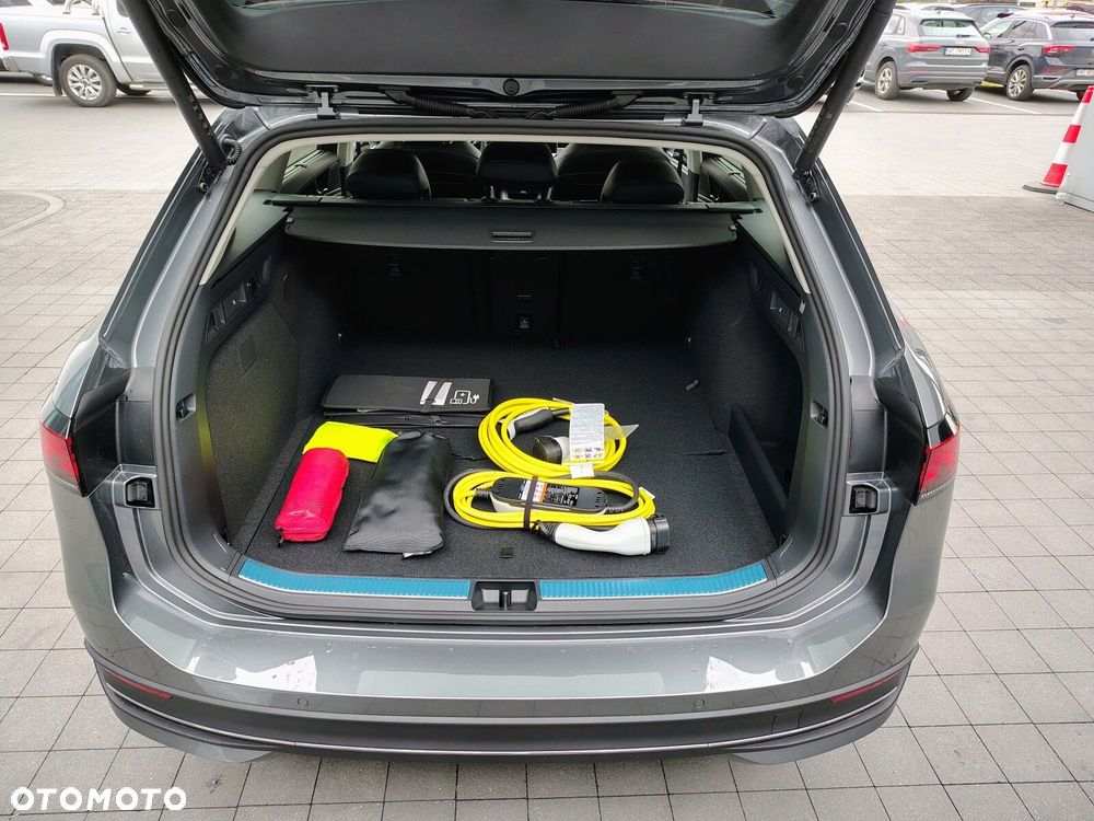 Volkswagen Passat - 9