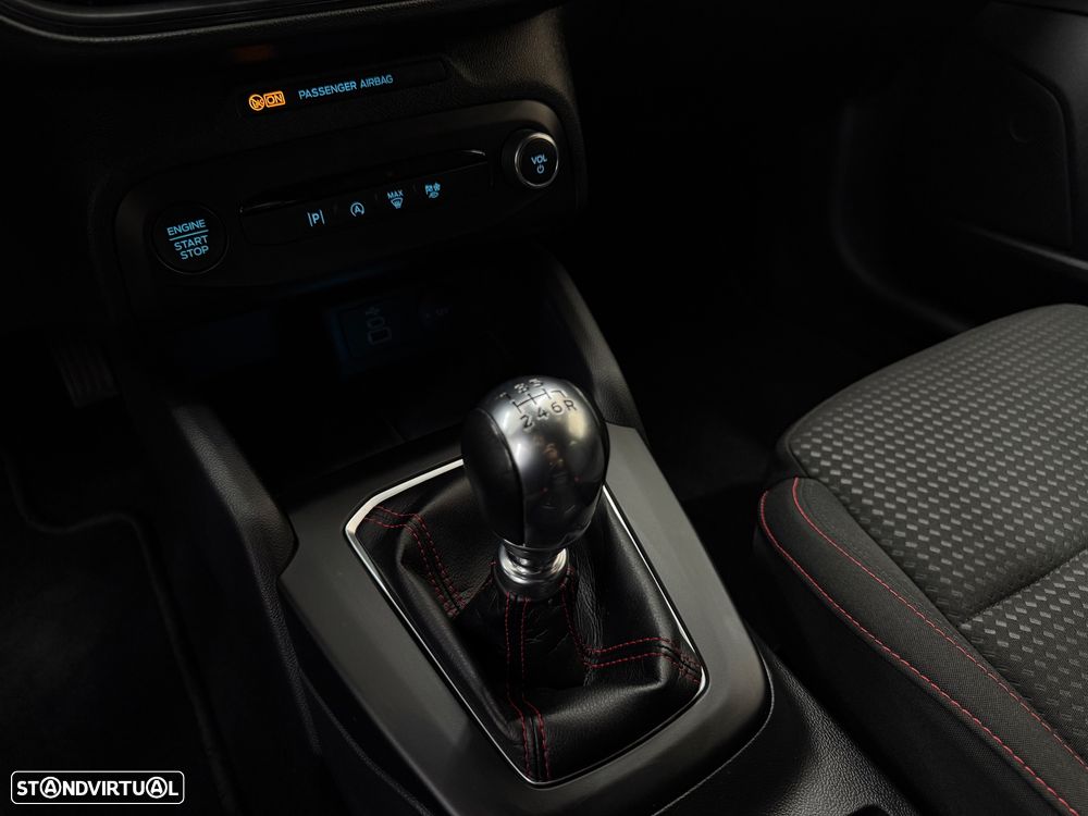 Ford Focus 1.0 EcoBoost MHEV ST-Line - 20