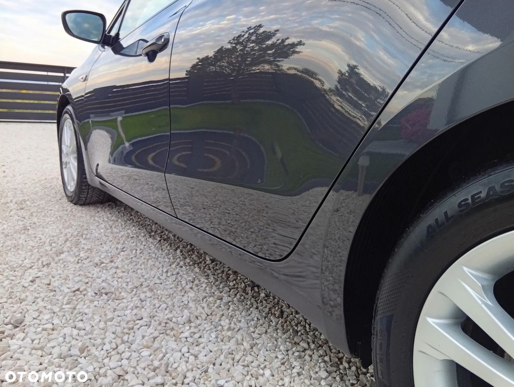 Kia Ceed - 9