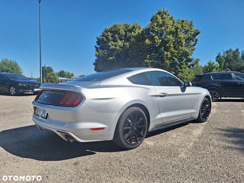 Ford Mustang 2.3 EcoBoost - 5