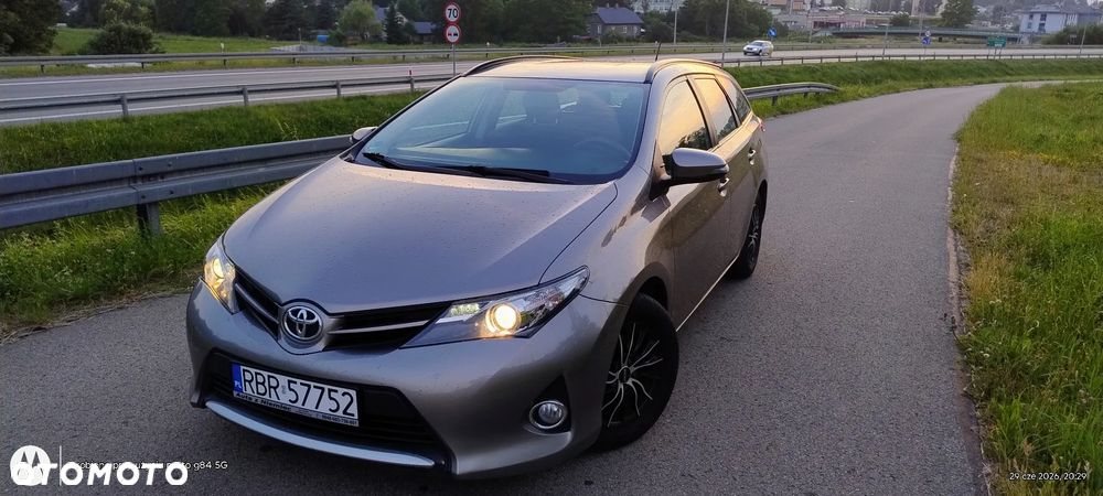 Toyota Auris 1.4 D-4D Active - 1
