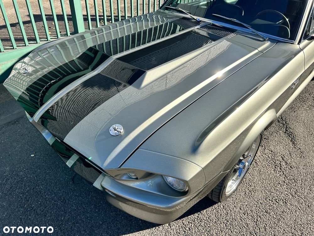 Ford Mustang - 18
