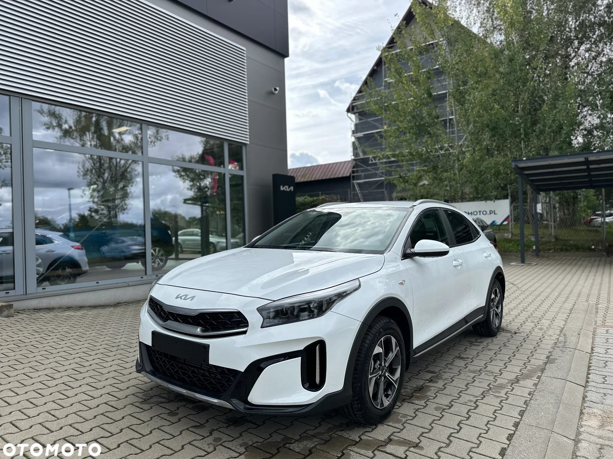 Kia XCeed 1.5 T-GDI M - 4