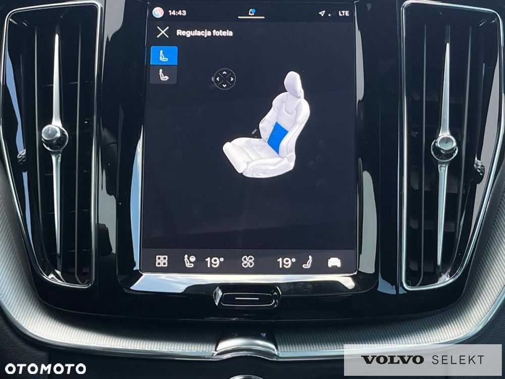 Volvo XC 60 - 30