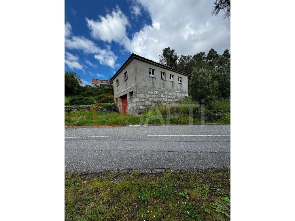 Moradia T3 em Cousso Melgaço - Grande imagem: 3/5