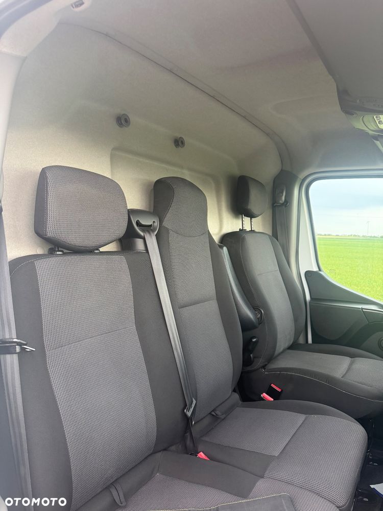 Renault Master - 22