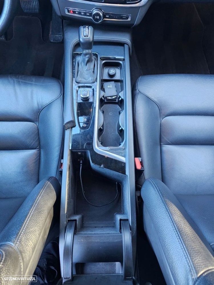 Volvo V90 2.0 D4 Inscription Geartronic - 27