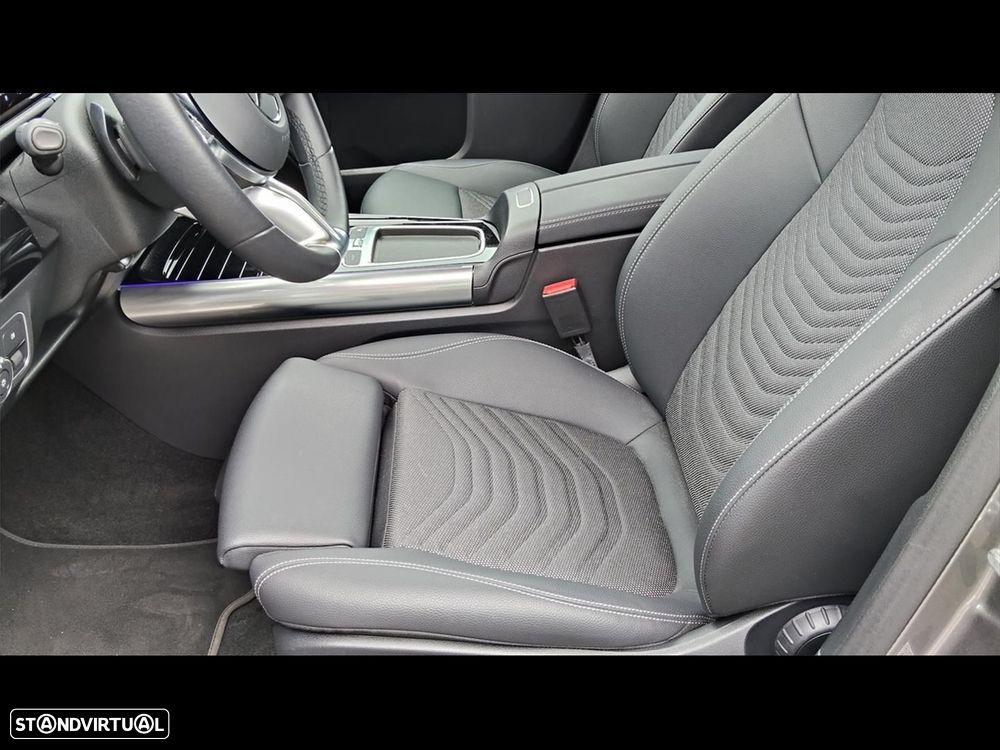 Mercedes-Benz EQA 250+ Edition - 10