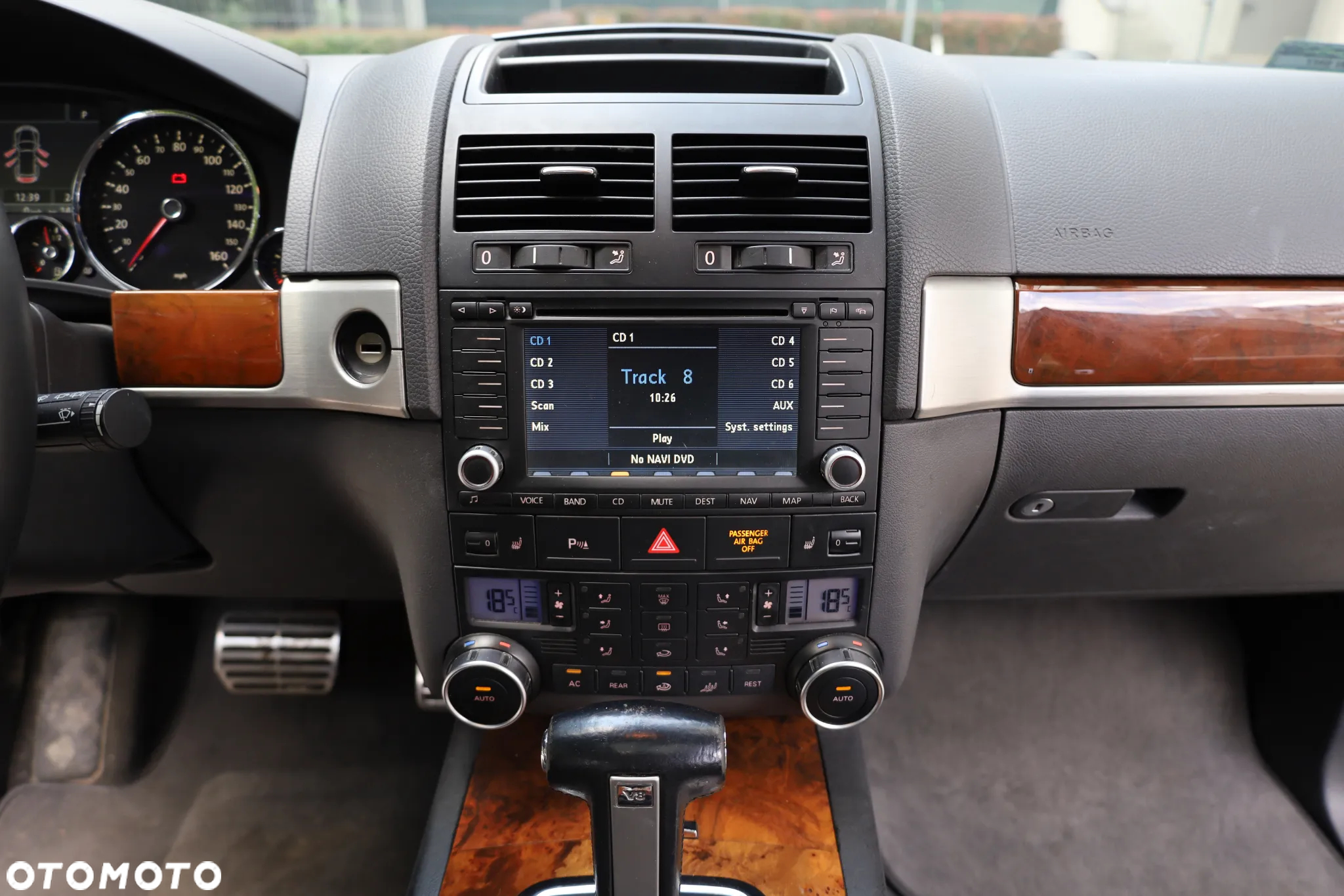 Volkswagen Touareg 4.2 V8 FSI Tiptr - 13
