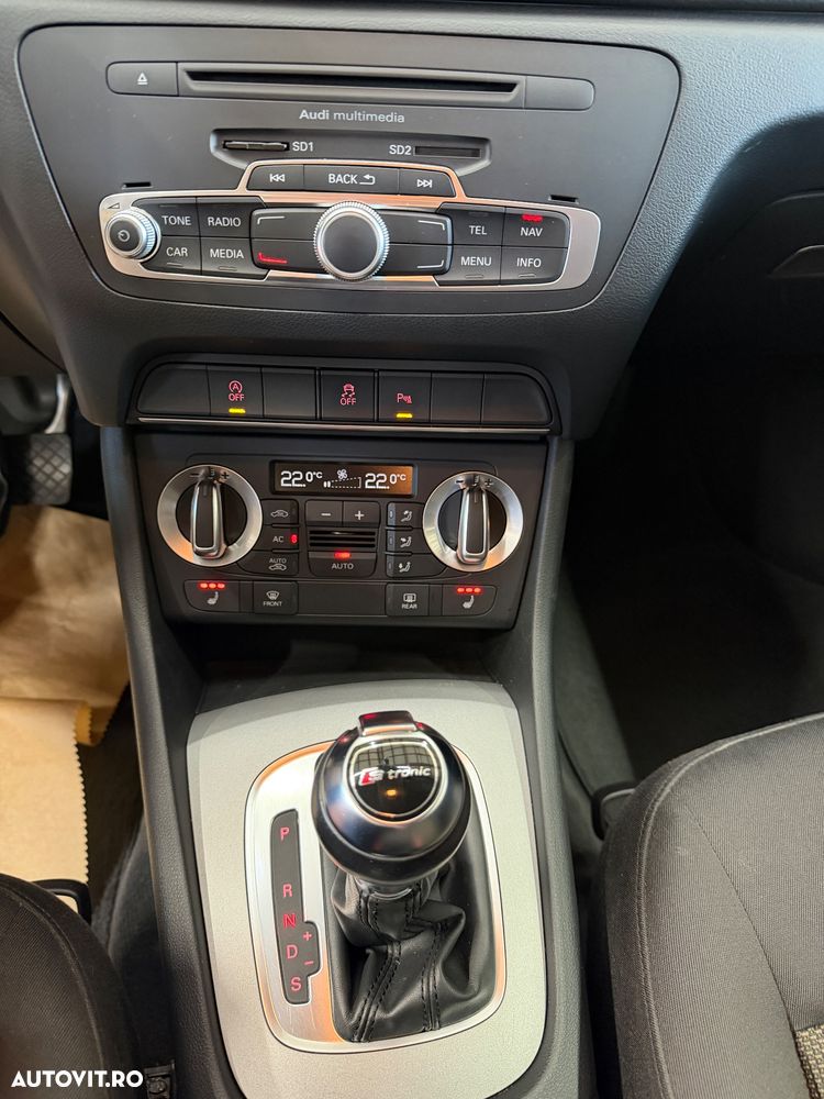 Audi Q3 2.0 TDI Quattro S tronic - 14
