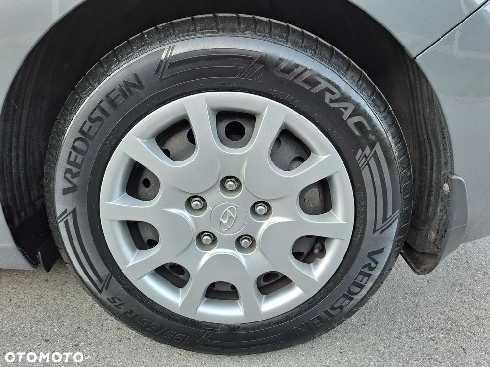 Hyundai i30 1.6 CRDi Classic + - 9