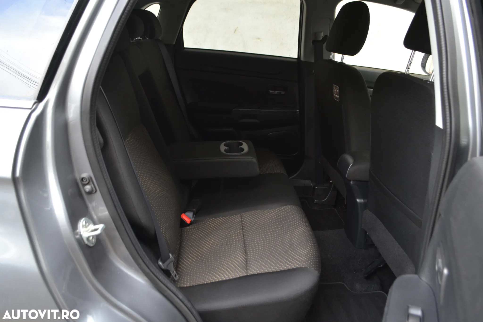 Mitsubishi ASX 2.2 DI-D 4WD Automatik Intense - 7