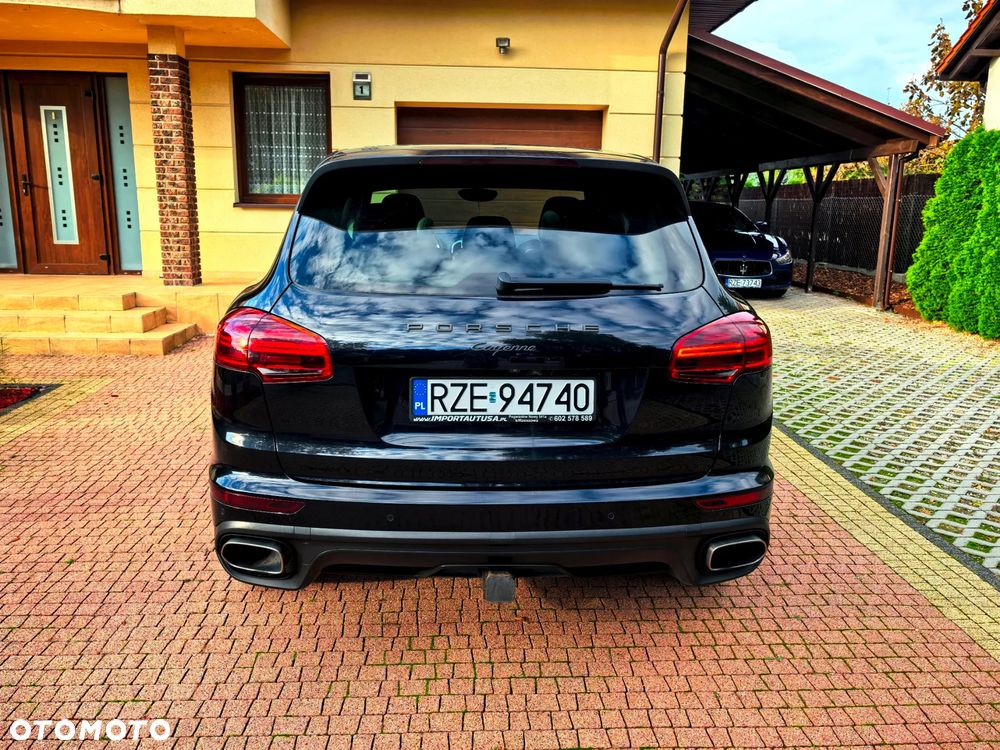 Porsche Cayenne Platinum Edition - 8