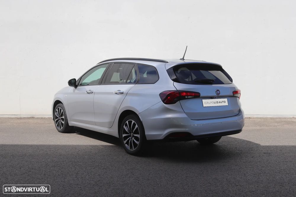 Fiat Tipo Station Wagon 1.3 M-Jet Lounge Tech - 3