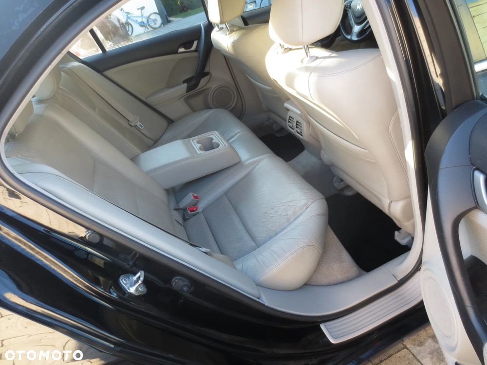 Honda Accord 2.2d Executive Nav+ACC+LKAS - 13