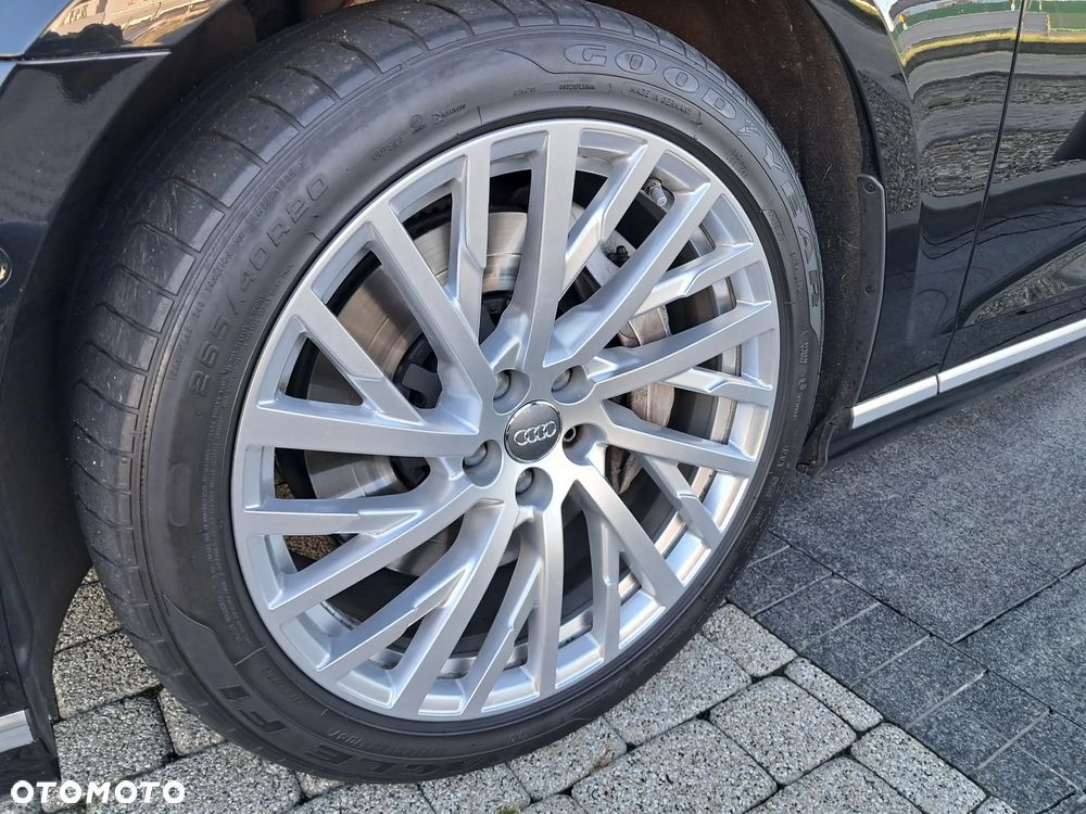 Audi A8 L 55 TFSI mHEV Quattro Tiptr - 26