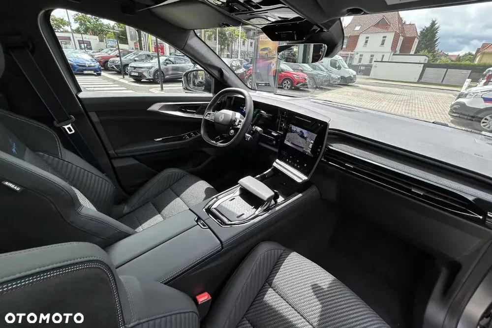 Renault Austral 1.2 E-Tech Full Hybrid 200 Iconic esprit Alpine MMT - 15