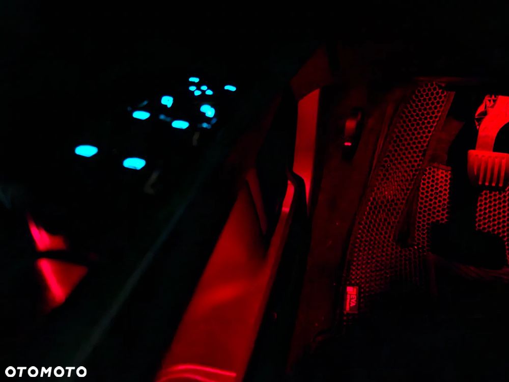Ford Mondeo - 38