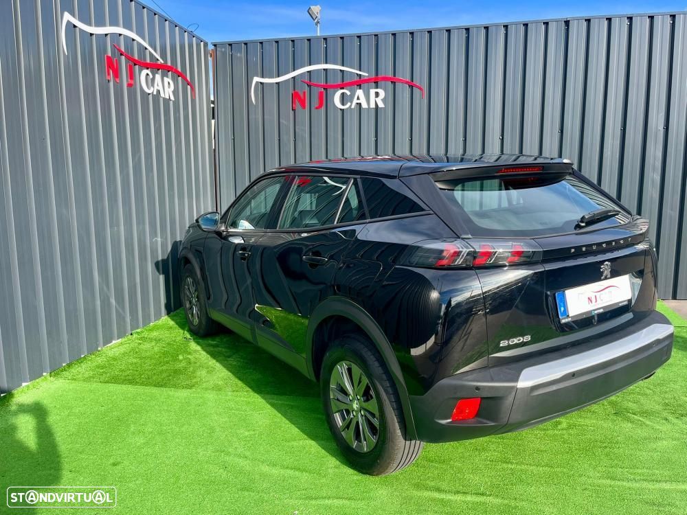 Peugeot 2008 1.5 BlueHDi Allure - 4