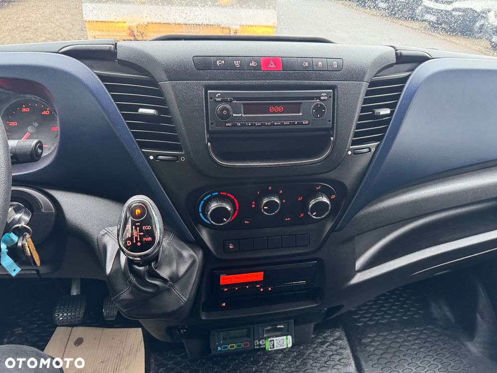 Iveco 72c18 ,70C17,,72C18,,70C15,,50C15,,50C17,,35C13,,35C14,,35C15 - 17