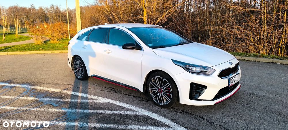 Kia ProCeed - 3
