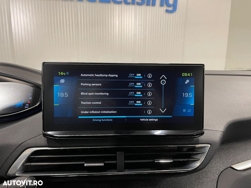 Peugeot 3008 Plug-In Hybrid 225 e-EAT8 Allure Pack - 14
