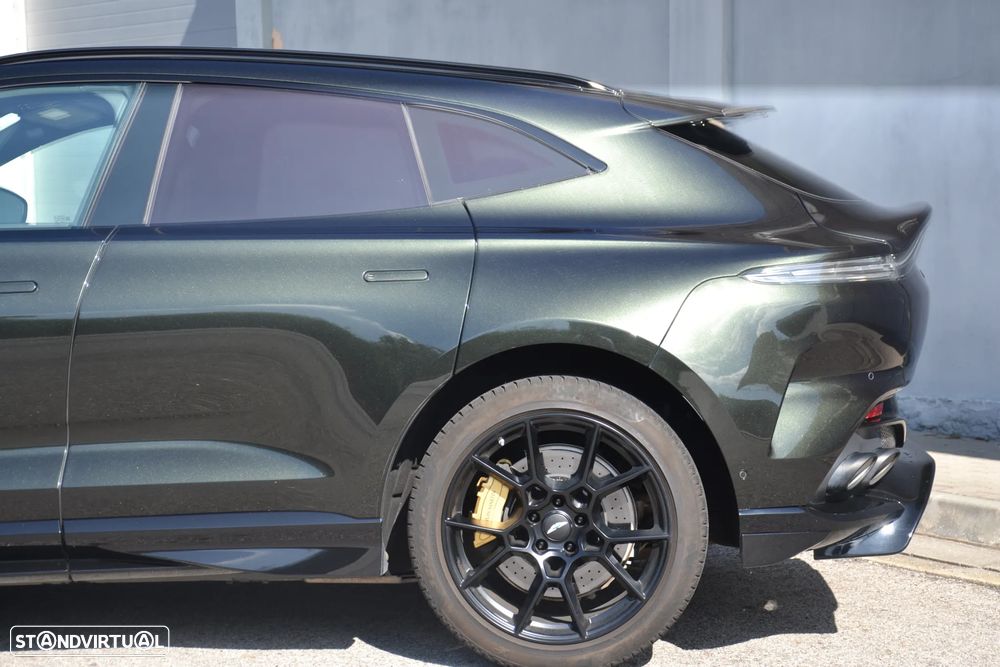 Aston Martin DBX 707 - 5