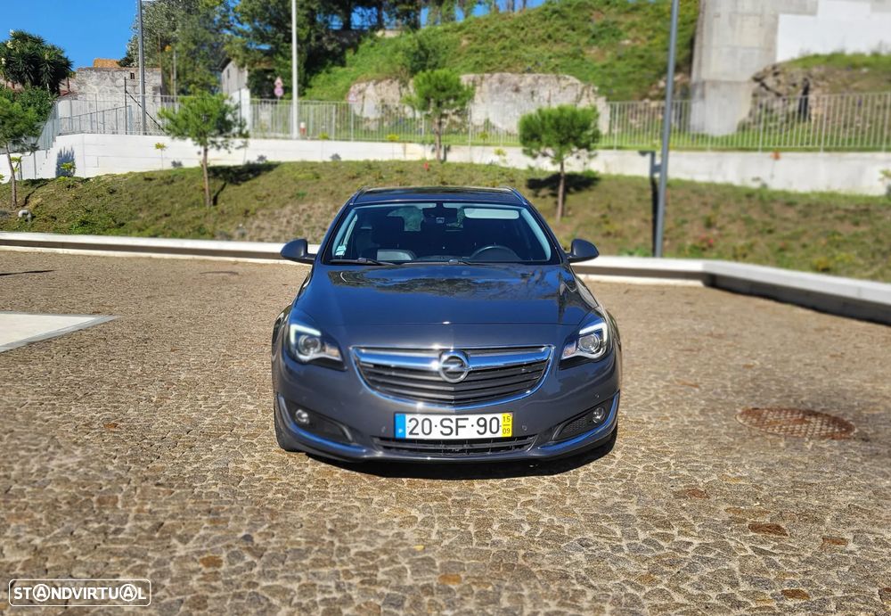 Opel Insignia Sports Tourer 1.6 CDTi Executive S/S - 2