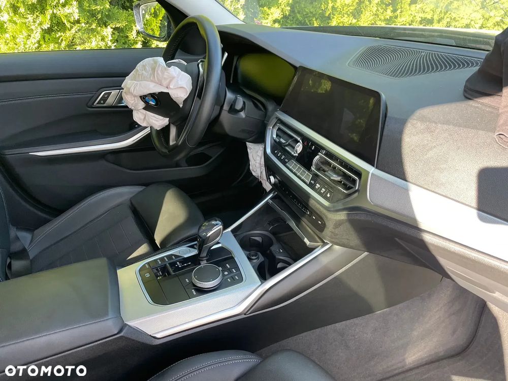 BMW Seria 3 318i Luxury Line - 7