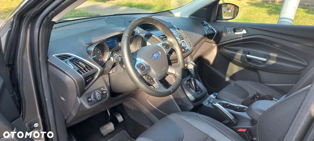 Ford Kuga 1.5 EcoBoost 4x4 Titanium - 28