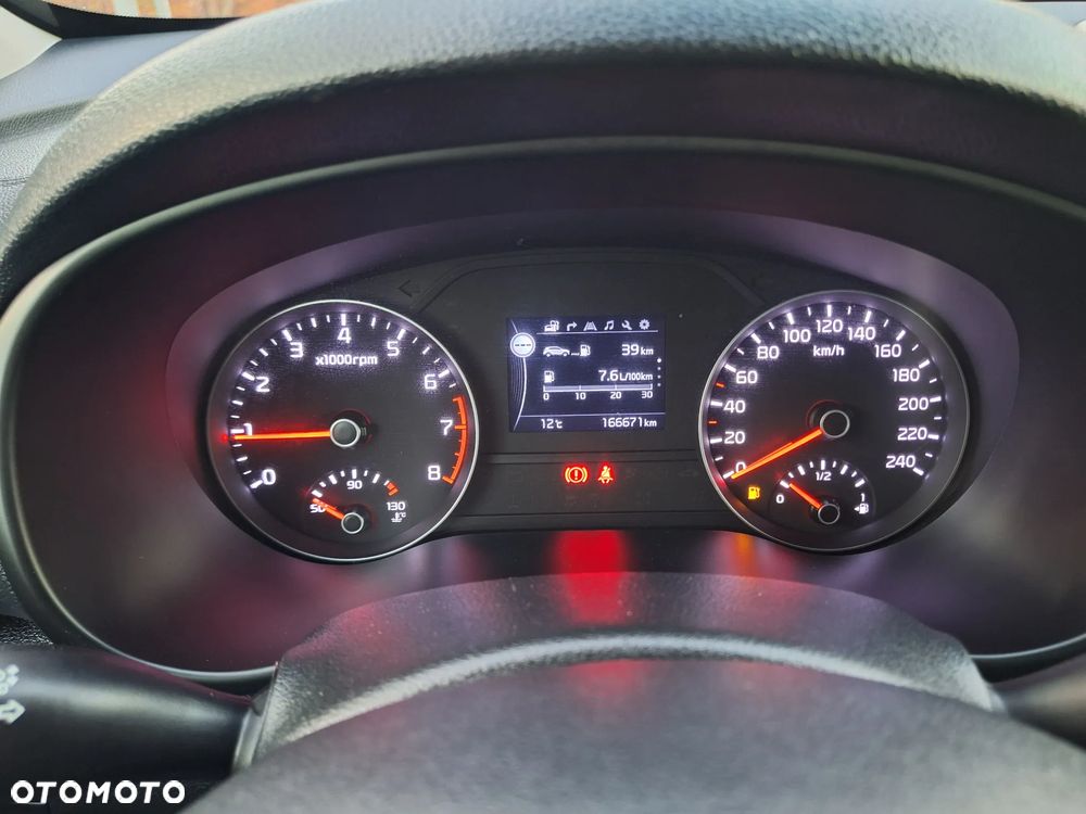 Kia Sportage 1.6 GDI 2WD Black Edition - 20