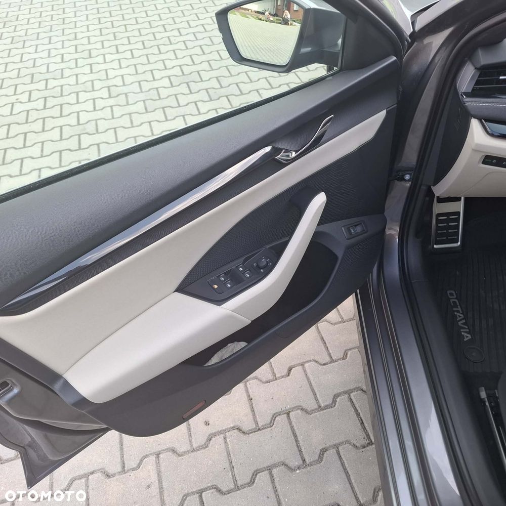 Skoda Octavia 1.5 TSI e-Tec Style DSG - 10