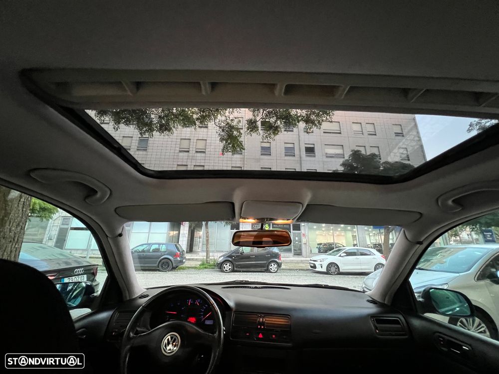 VW Bora 1.9 TDi Highline - 13