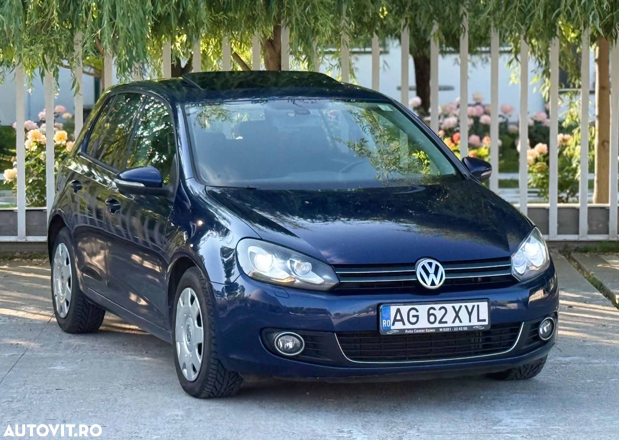 Volkswagen Golf 1.6 BlueTDI DSG Comfortline - 1