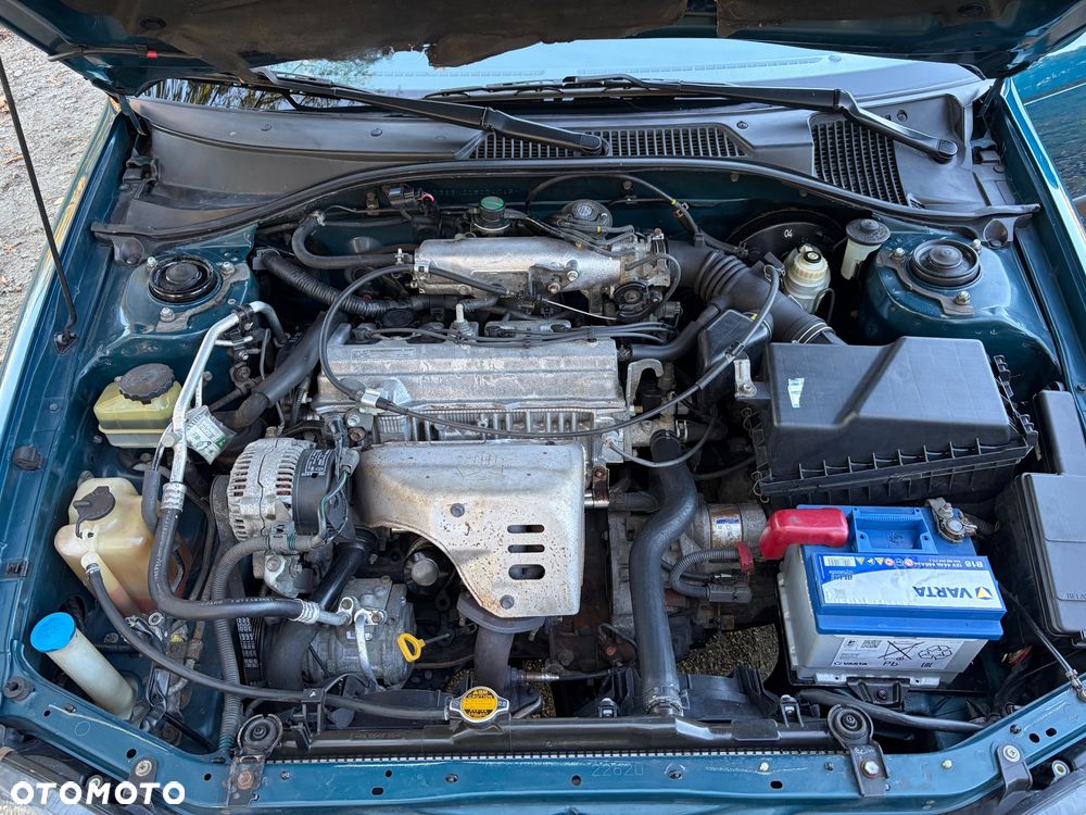 Toyota Avensis 2.0 Sol - 24