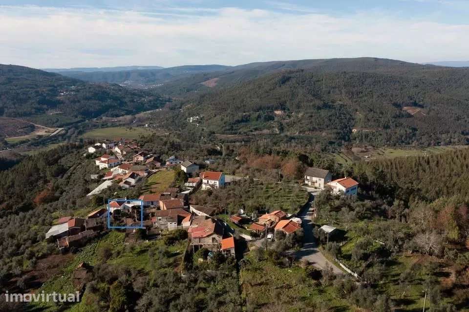 Ruína em Xisto com Pátio – A Apenas 5 Minutos de Góis - Grande imagem: 2/11