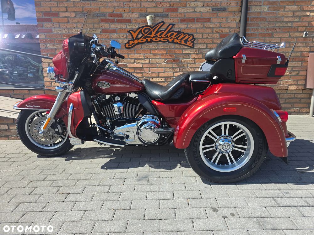 Harley-Davidson Street Glide Trike - 2